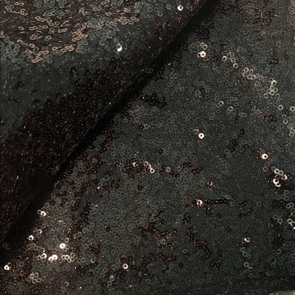N/A elegant black